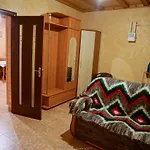 Barvinok Karpat Villa Yaremche