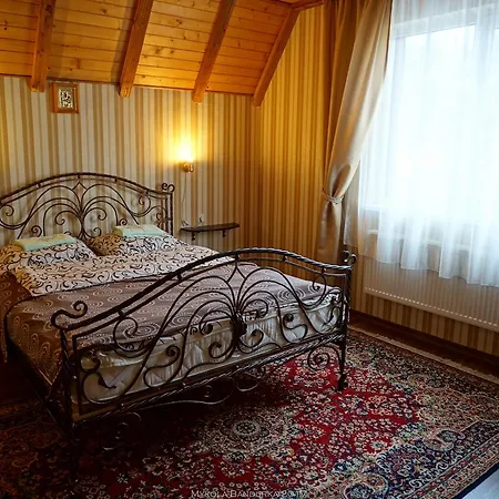 Barvinok Karpat Yaremche