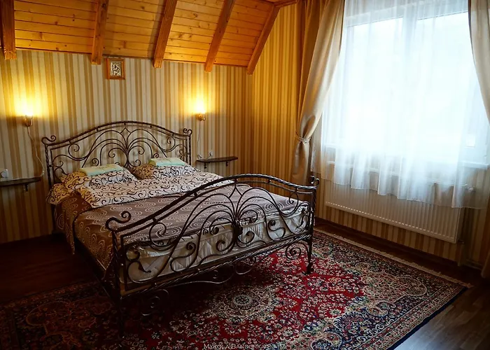 Barvinok Karpat Yaremche